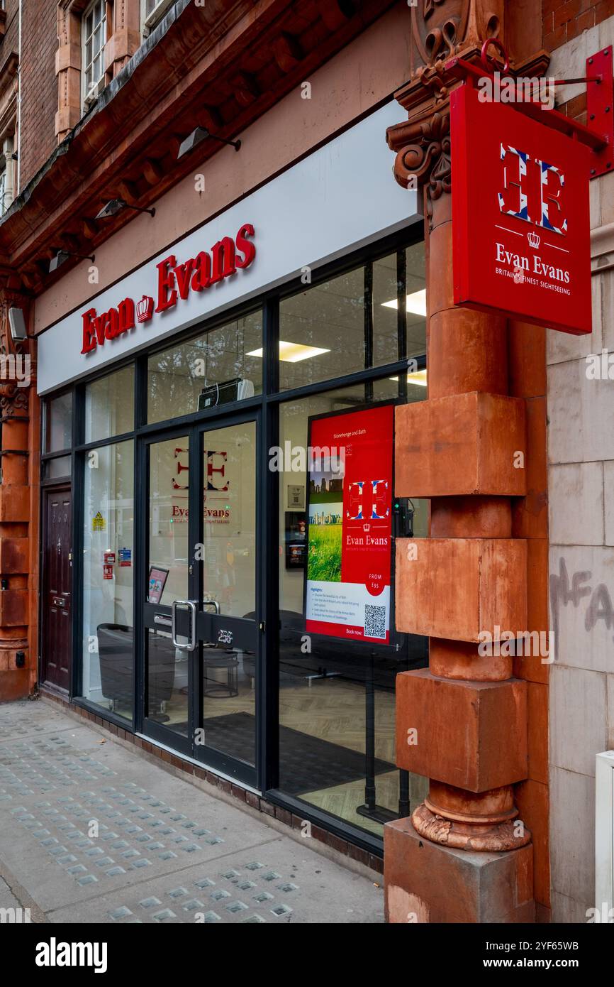 Evan Evans Tours - Evan Evans Tours bureaux au 258 Vauxhall Bridge Rd London. Evan Evans a été fondée en 1933, spécialisée dans les circuits en autocar. Banque D'Images
