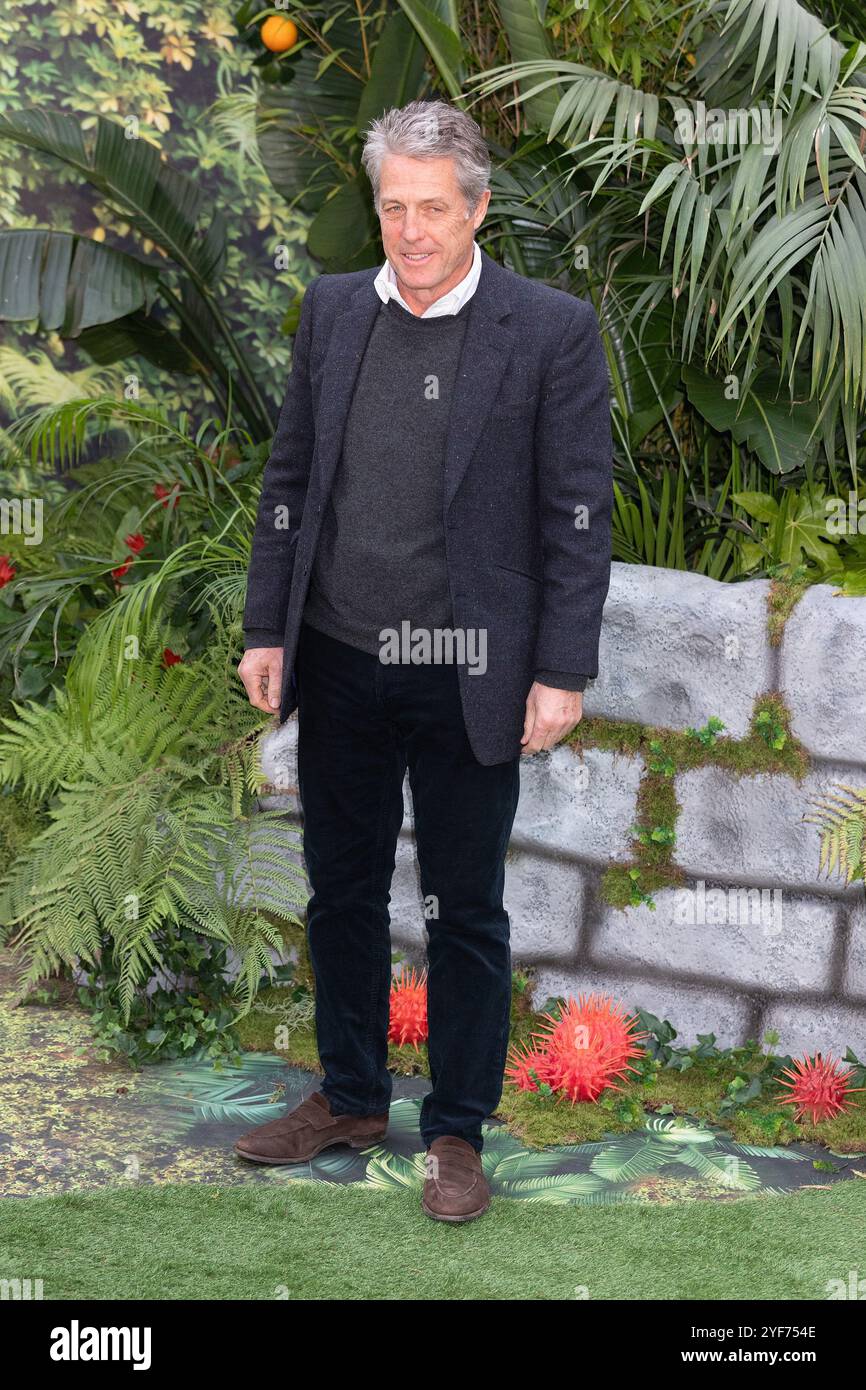 Londres, Royaume-Uni. 3 novembre 2024. Hugh Grant assiste à la première mondiale de Paddington au Pérou à Leicester Square, 2024 à Londres, Angleterre, Royaume-Uni. Crédit : S.A. / Alamy Live News Banque D'Images