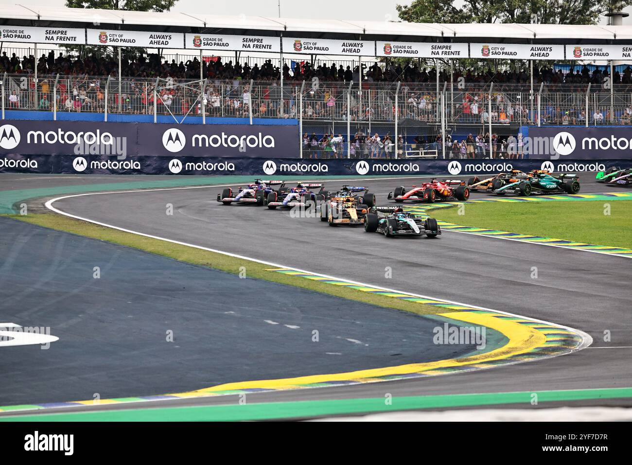 Sao Paulo, Brésil . 18 octobre 2024. Départ de la course de formule 1 Lenovo Grande Premio de Sao Paulo 2024, prévu pour avoir lieu à Interlagos circuit, San Paolo, Brésil, BRA 1-3 novembre 2024 - crédit : Alessio de Marco/Alamy Live News Banque D'Images