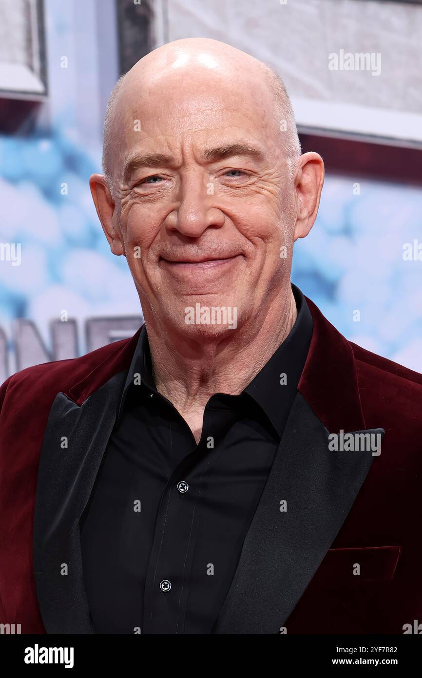 Allemagne, Berlin, 03.11.24, Uber Platz, J.K. Simmons assiste à la première mondiale de RED ONE Banque D'Images