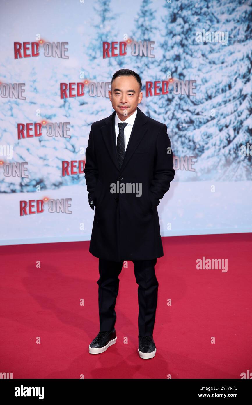 Allemagne, Berlin, 03.11.24, Uber Platz, Melvin Mar (producteur) assiste à la première mondiale de RED ONE Banque D'Images