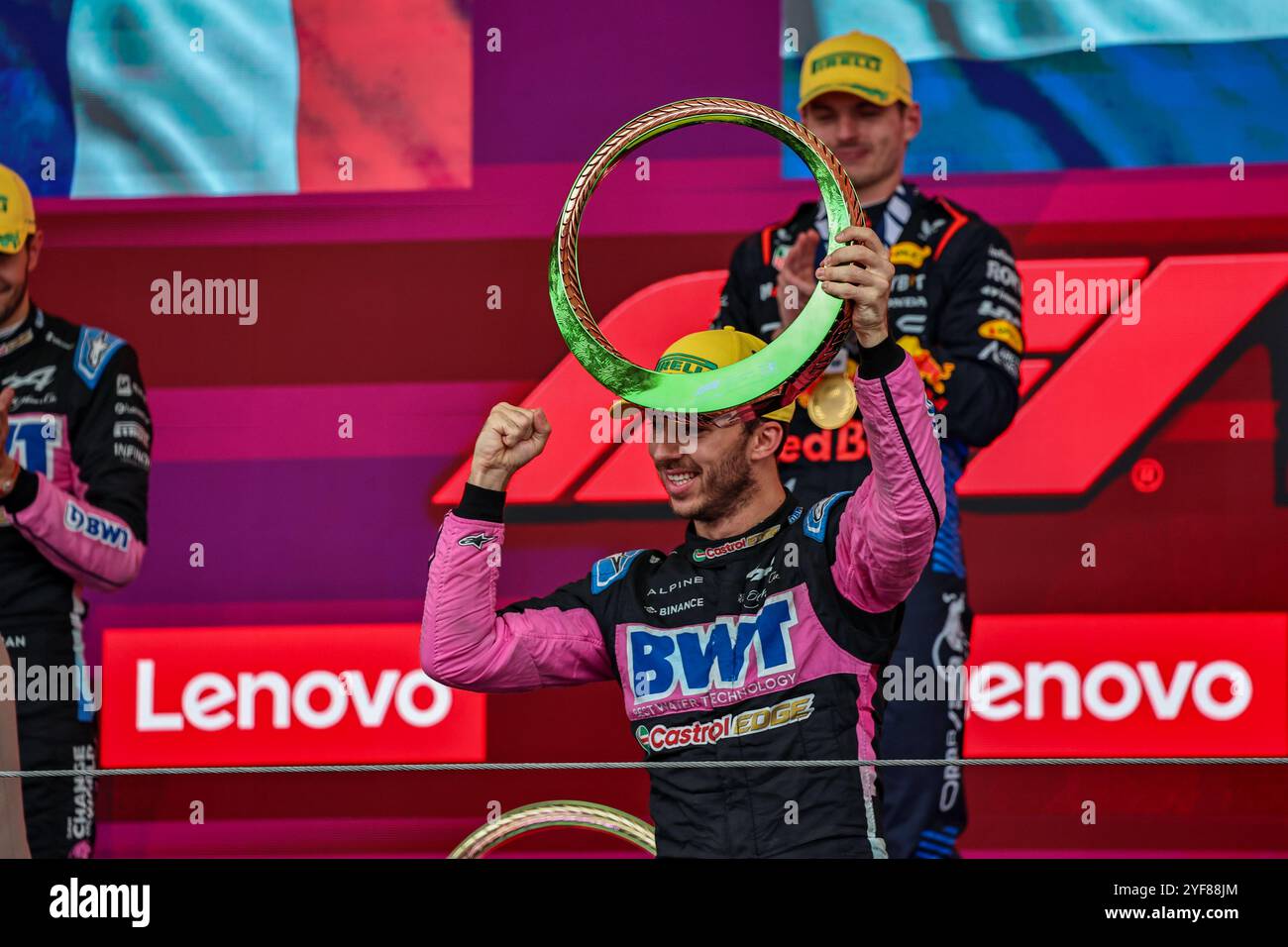 Sao Paulo, Brésil . 18 octobre 2024. 10/18/2024 - Pierre Gasly (FRA) - Alpine F1 Team - Alpine A524 - Renault sur le podium après la formule 1 Lenovo Grande Premio de Sao Paulo 2024, prévue sur le circuit Interlagos, San Paolo, Brésil, BRA 1er-3 novembre 2024 - photo Alessio de Marco | Avens-Images.com (photo Alessio de Marco/Sipa USA) crédit : Sipa USA/Alamy Live News Banque D'Images