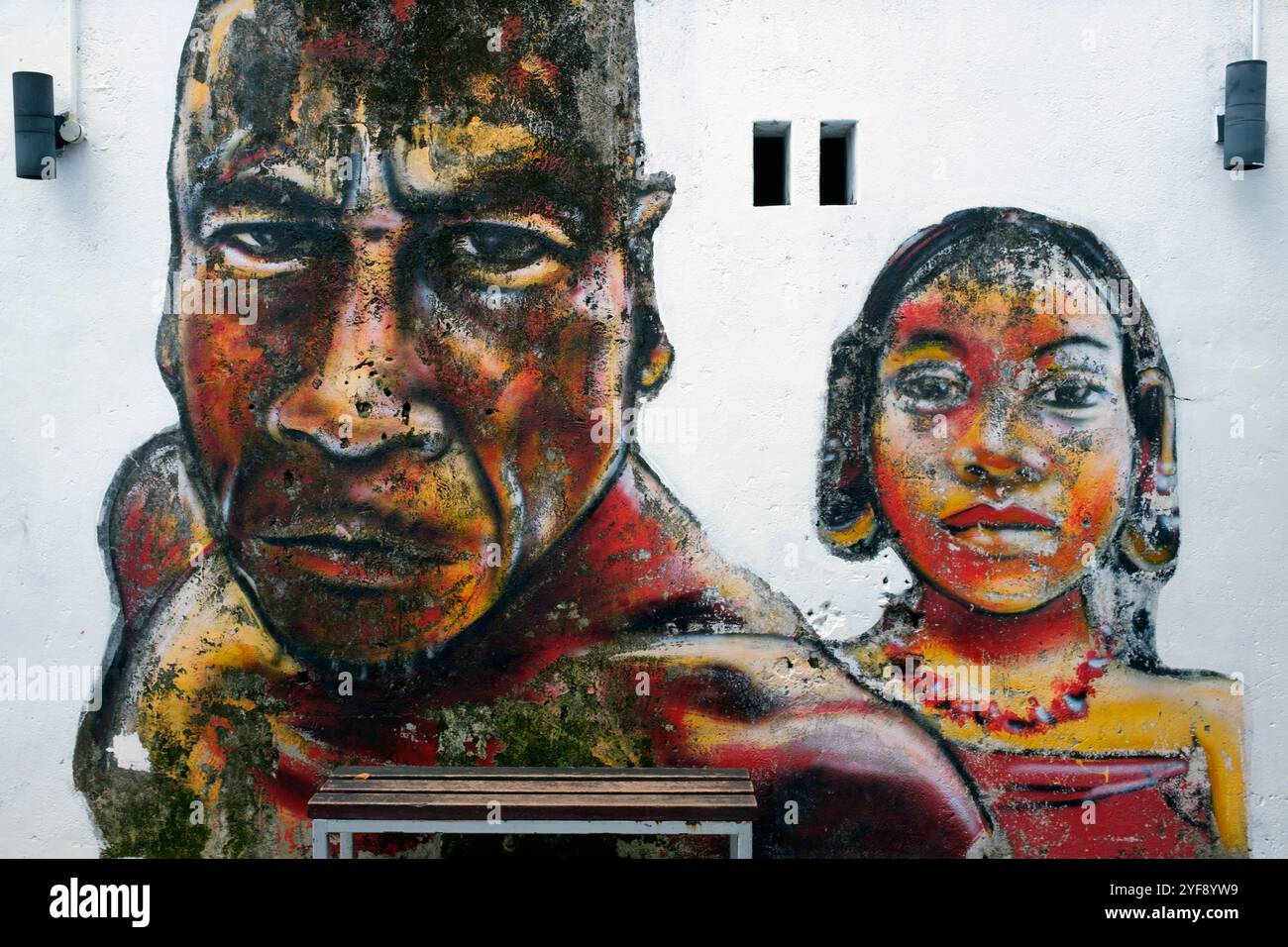 Malaisie : murale « peuple aborigène », Lorong Song Hong (Song Hong Lane), Georgetown, Pulau Penang (île de Penang). Banque D'Images