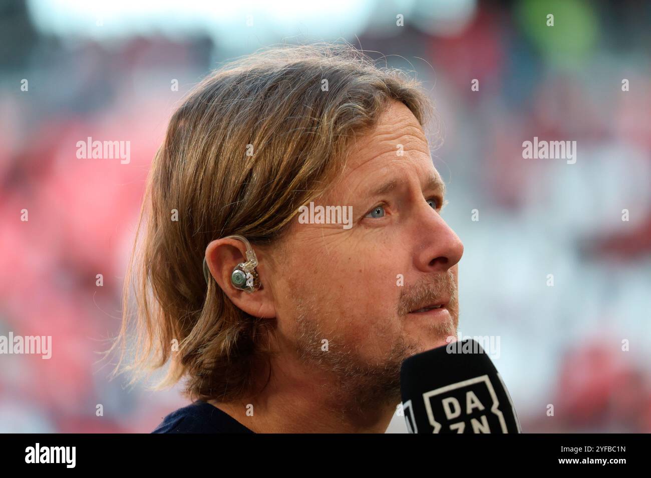 Freiburg, Deutschland. 02 novembre 2024. Entraîneur Bo Henriksen (FSV Mainz 05) beim Spiel der 1. FBL : 24-25:1. FBL : 24-25:9. Sptg. SC Freiburg - FSV Mainz 05 LA RÉGLEMENTATION DFL INTERDIT TOUTE UTILISATION DE PHOTOGRAPHIES COMME SÉQUENCES D'IMAGES ET/OU QUASI-VIDEONann crédit : dpa/Alamy Live News Banque D'Images