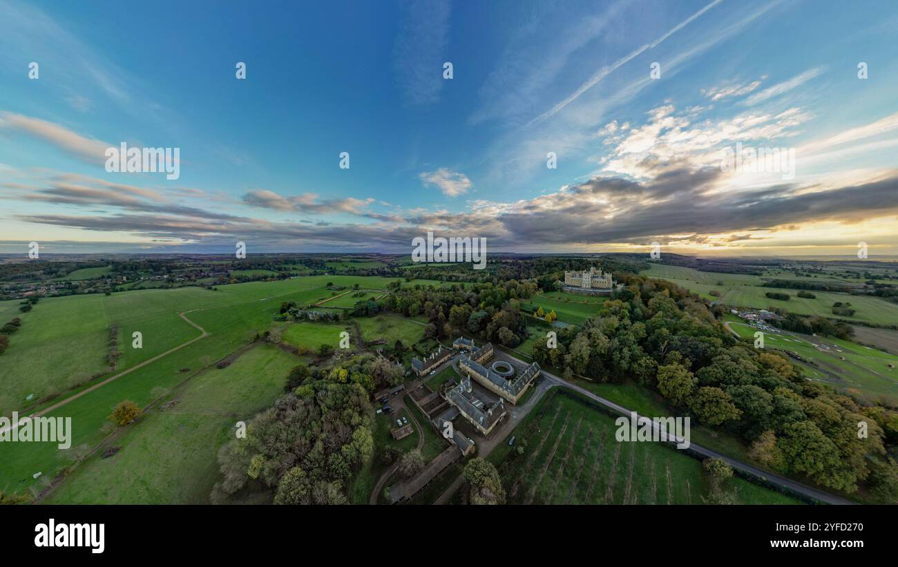 Vue aérienne du château de Belvoir près de Melton Mowbray dans le Leicestershire, au Royaume-Uni Banque D'Images