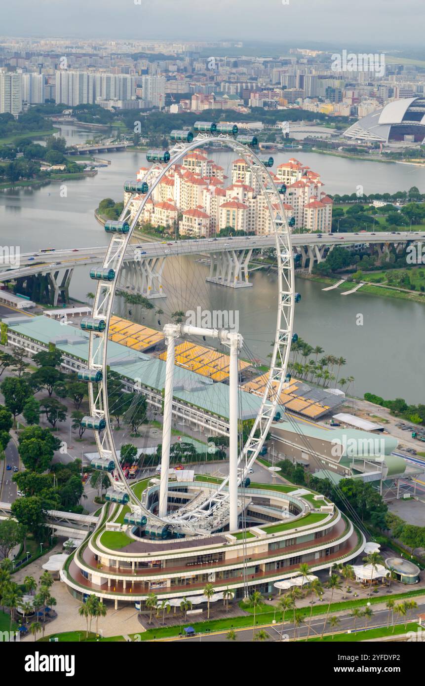 Une vue de Singapore Flyer à Singapour Banque D'Images