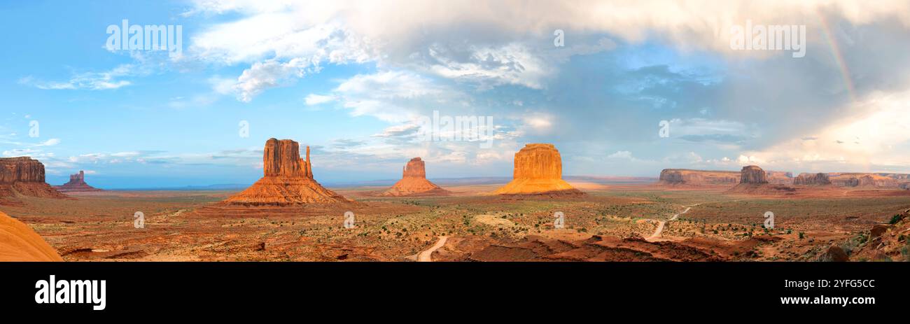 Vue panoramique de la Vallée de Monument Banque D'Images