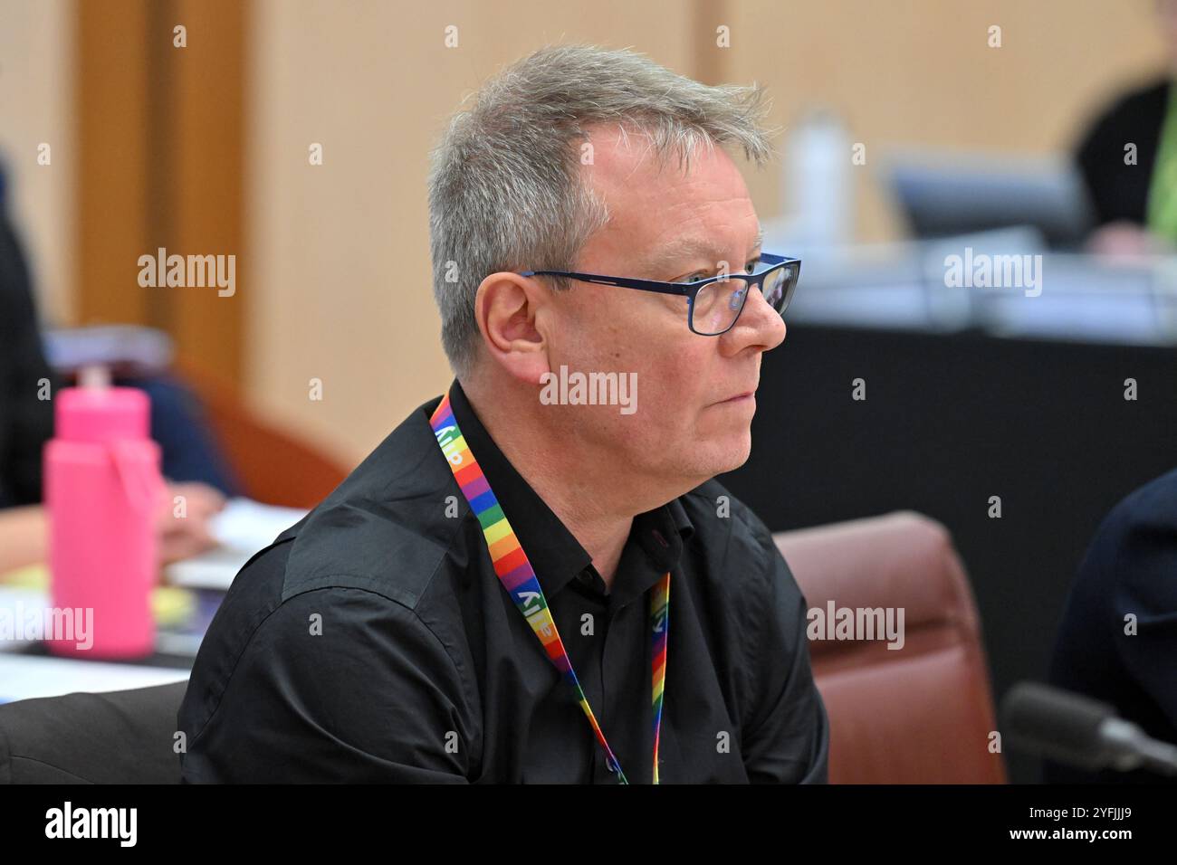 Canberra, Australie. 05 novembre 2024. Le secrétaire du ministère de l'infrastructure, Jim Betts, pendant le budget des dépenses du Sénat à la Chambre du Parlement à Canberra, le mardi 10 novembre 2020. (AAP image/Mick Tsikas) NO ARCHIVING Credit : Australian Associated Press/Alamy Live News Banque D'Images