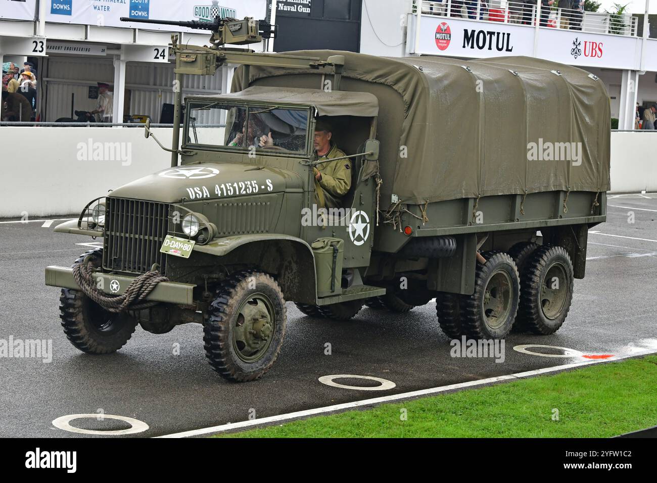 Camion GMC CCKW-353, 2,5 tonnes, 6x6, utilitaire, 4151235-S, défilé du 80e anniversaire du jour J, une grande collection de véhicules militaires alliés qui ont participé Banque D'Images