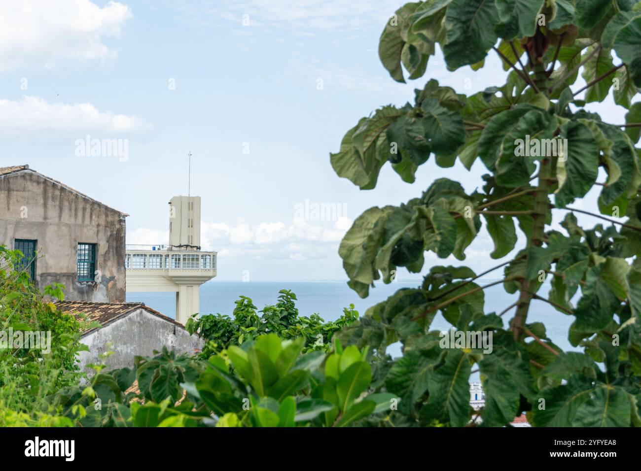 Vue du haut de l'ascenseur Lacerda situé dans le quartier commerçant de la ville de Salvador, Bahi Banque D'Images