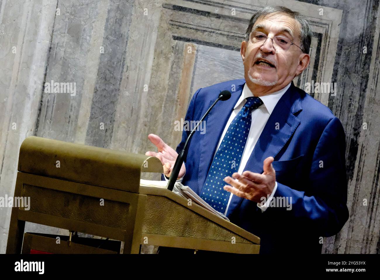 Roma, Italie. 06 novembre 2024. Il Presidente del Senato Ignazio la Russa in occasione del convegno ‘le sfide del Servizio Pubblico, ripensare il servizio radio televisivo nell'ERA digitale'. Senato a Roma, Mercoledì ; 06 novembre 2024 (foto Mauro Scrobogna/LaPresse) le Président du Sénat Ignazio la Russa à l'occasion de la conférence "les défis de la fonction publique, repenser la radio et la télévision à l'ère numérique". Sénat à Rome - mercredi 06 novembre 2024. (Photo de Mauro Scrobogna/LaPresse) crédit : LaPresse/Alamy Live News Banque D'Images
