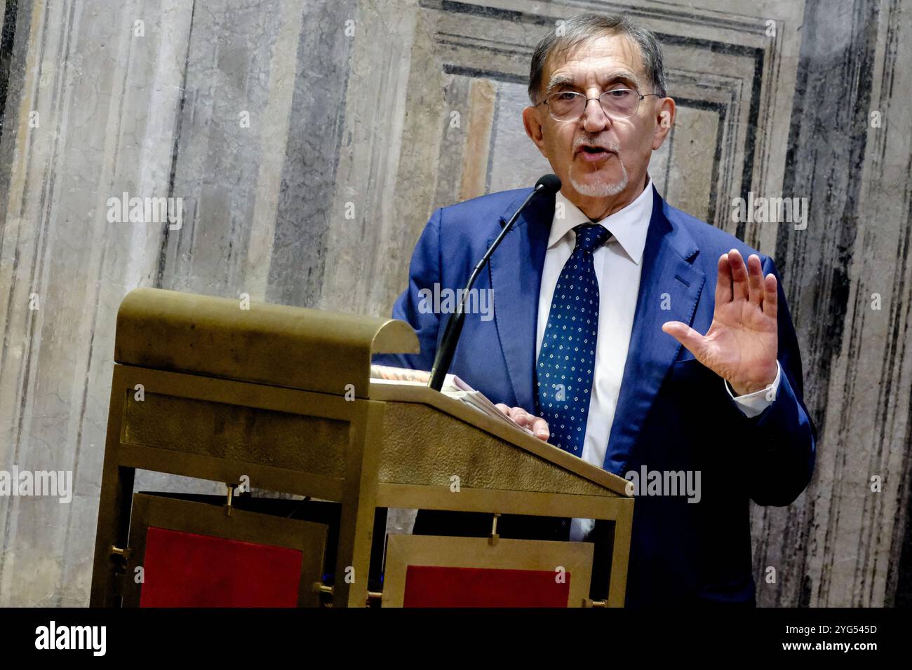 Roma, Italie. 06 novembre 2024. Il Presidente del Senato Ignazio la Russa in occasione del convegno ‘le sfide del Servizio Pubblico, ripensare il servizio radio televisivo nell'ERA digitale'. Senato a Roma, Mercoledì ; 06 novembre 2024 (foto Mauro Scrobogna/LaPresse) le Président du Sénat Ignazio la Russa à l'occasion de la conférence "les défis de la fonction publique, repenser la radio et la télévision à l'ère numérique". Sénat à Rome - mercredi 06 novembre 2024. (Photo de Mauro Scrobogna/LaPresse) crédit : LaPresse/Alamy Live News Banque D'Images
