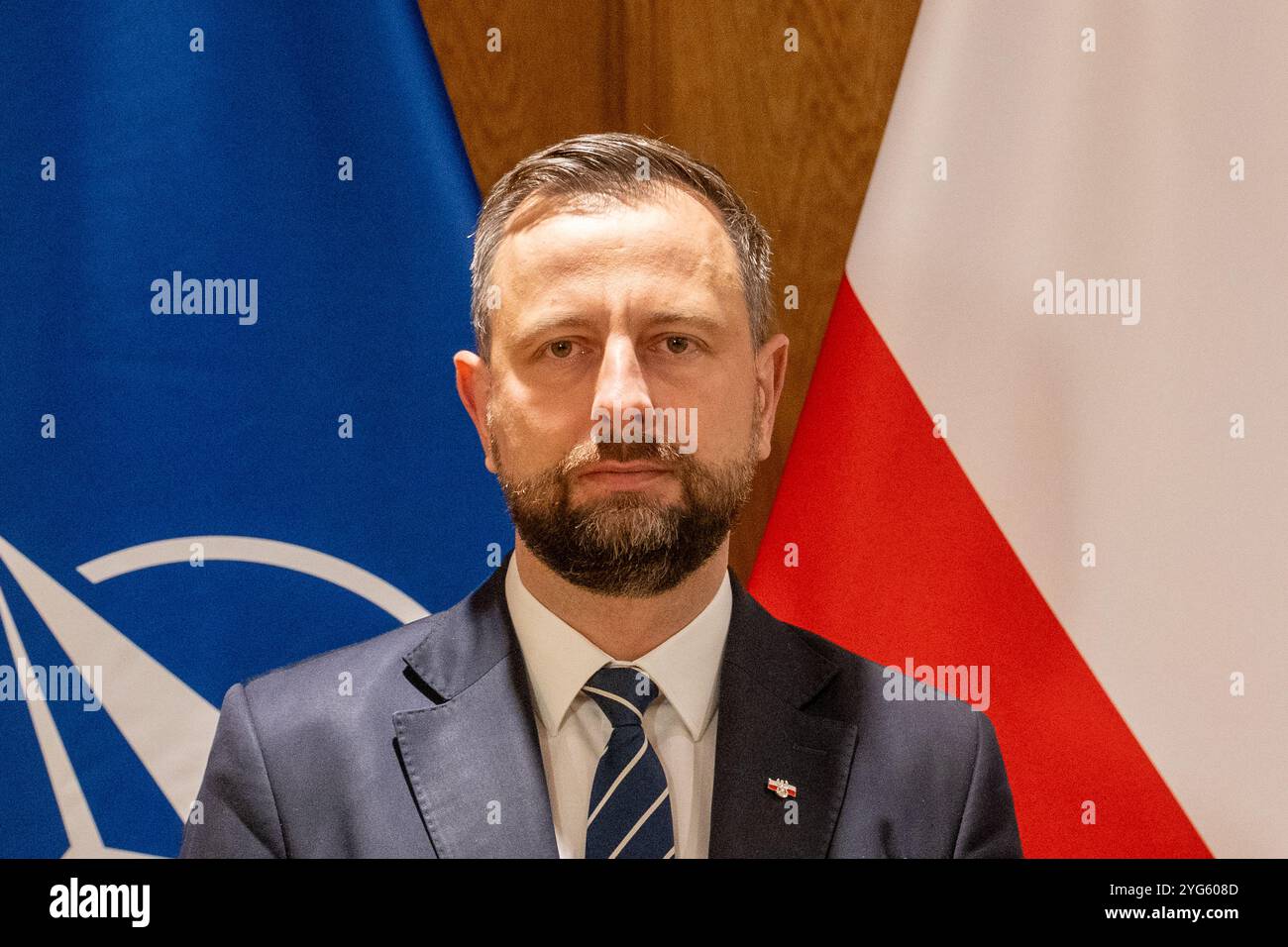 Ministre de la Défense nationale, Wladyslaw Kosiniak-Kamysz vu lors d'une conférence de presse. Le siège du ministère de la Défense nationale à Varsovie, le vice-premier ministre et ministre de la Défense nationale Wladyslaw Kosiniak-Kamysz a remis des prix aux soldats américains stationnés en Pologne. Cet honneur, décerné avant la prochaine Journée de l'indépendance nationale de la Pologne, souligne l'étroite coopération en matière de défense et de sécurité entre la Pologne et les États-Unis et reconnaît la contribution des forces américaines au renforcement de l'alliance de l'OTAN dans la région. Banque D'Images