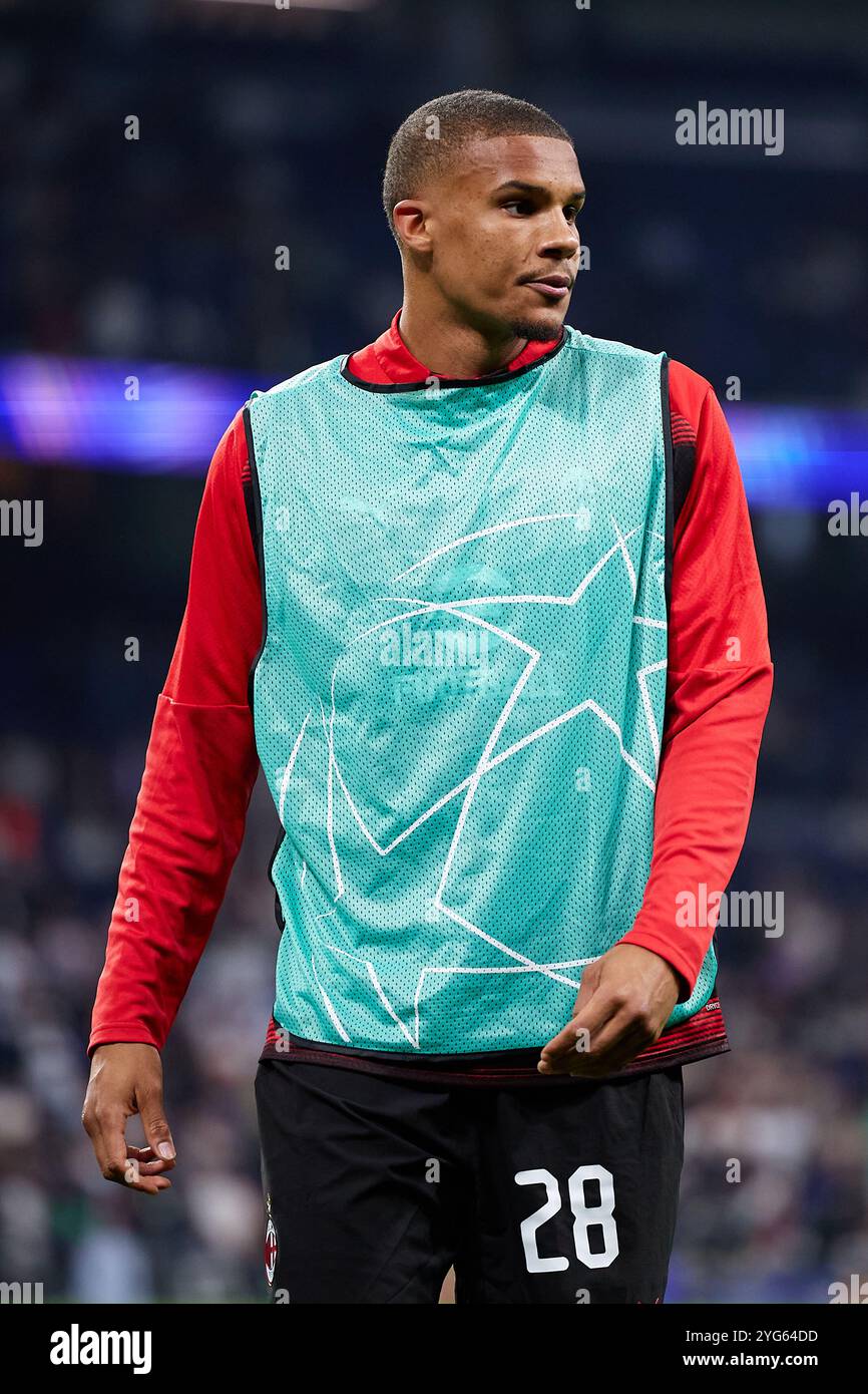 MADRID, ESPAGNE - 05 NOVEMBRE : Malick Thiaw de l'AC Milan avant le match de phase MD4 de l'UEFA Champions League 2024/25 entre le Real Madrid C.F. et l'AC Milan à l'Estadio Santiago Bernabeu le 05 novembre 2024 à Madrid, Espagne. (Photo de QSP) Banque D'Images