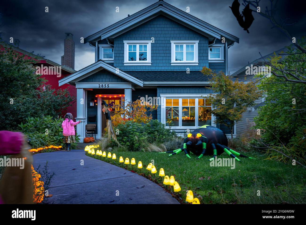 Halloween. Trinity Street, East Vancouver, Colombie-Britannique, Canada Banque D'Images