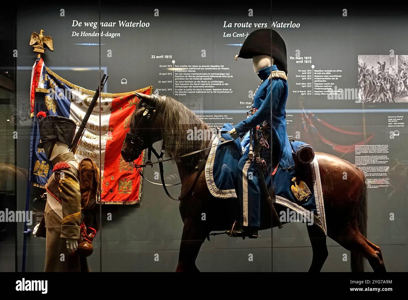 Diorama montrant des uniformes français dans le Waterloo Memorial 1815, musée du champ de bataille sur la dernière guerre napoléonienne à Braine-l'Alleud, Wallonie, Belgique Banque D'Images
