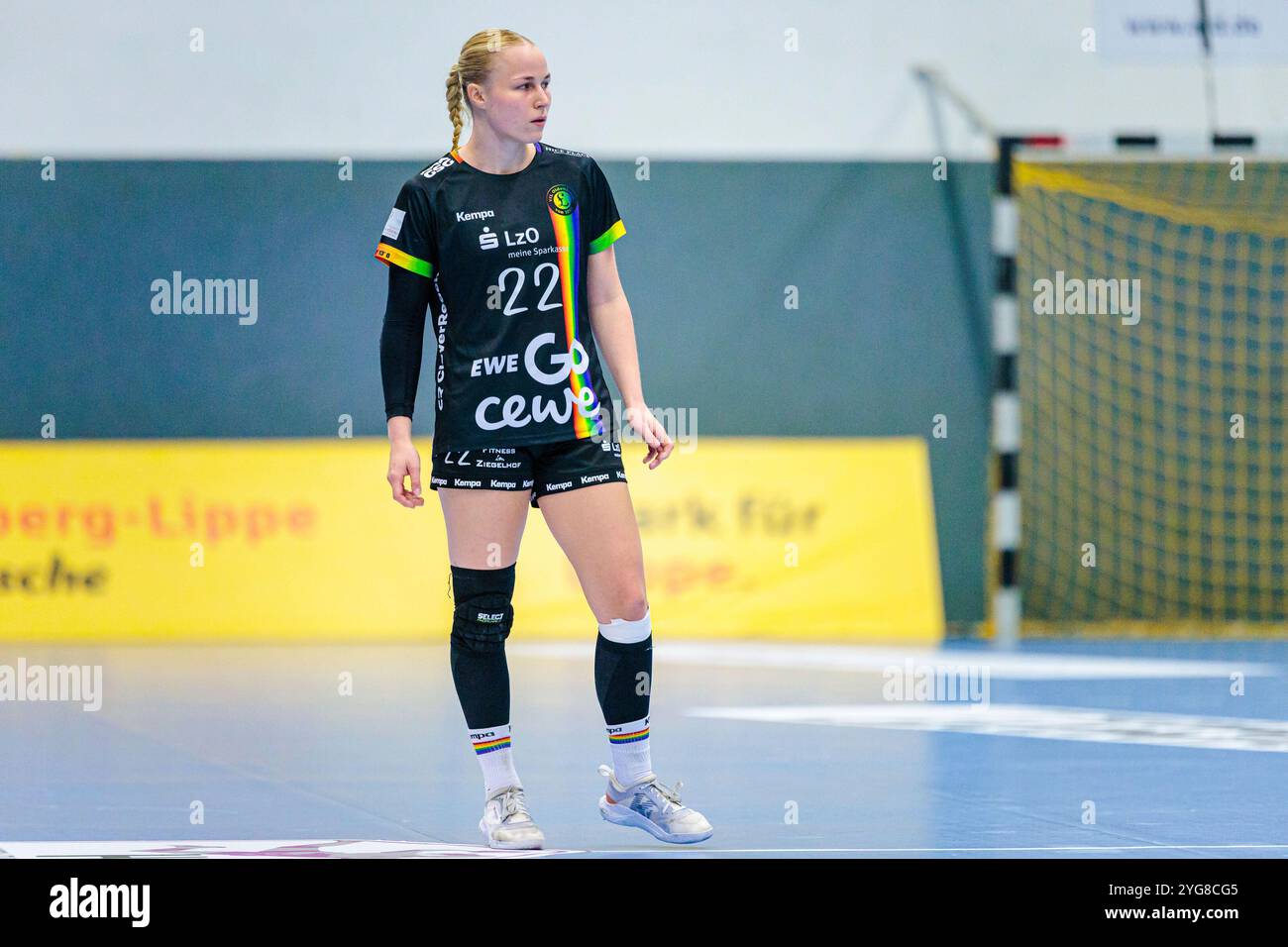 Blomberg, Deutschland. 06 novembre 2024. Lotta Roepcke (VfL Oldenburg, #22) GER, HSG Blomberg-Lippe v. Vs. VfL Oldenburg, Handball, DHB-Pokal Frauen, Viertelfinale, Spielzeit 2024/2025, 06.11.2024 Foto : Eibner-Pressefoto/Jan Rollinger crédit : dpa/Alamy Live News Banque D'Images