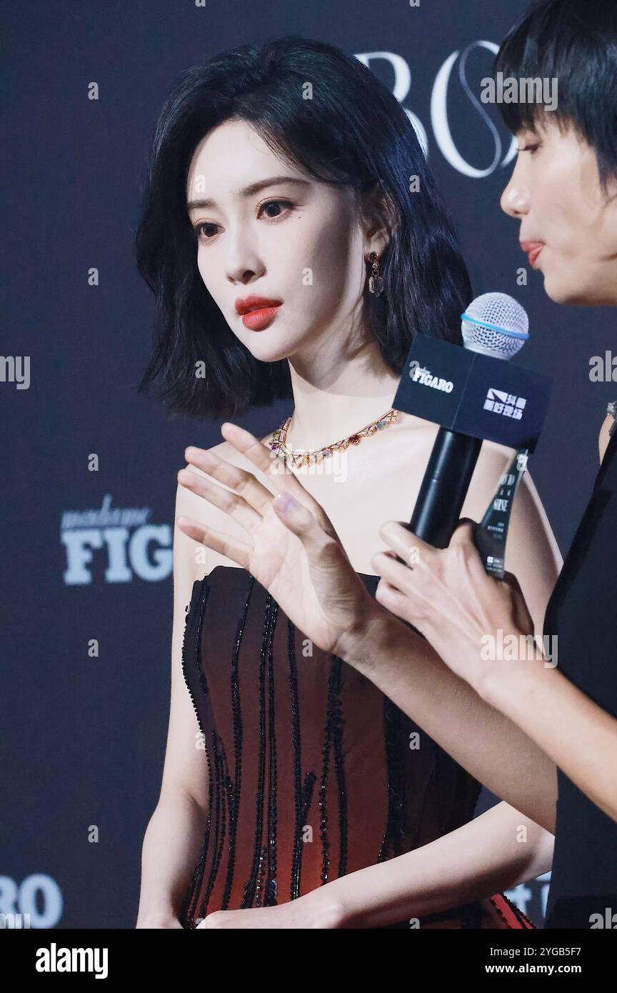 L'actrice chinoise Meng Ziyi assiste à une activité à Pékin, en Chine. 4 novembre 2024. (Photo par Imaginechina/Sipa USA) crédit : Sipa US/Alamy Live News Banque D'Images