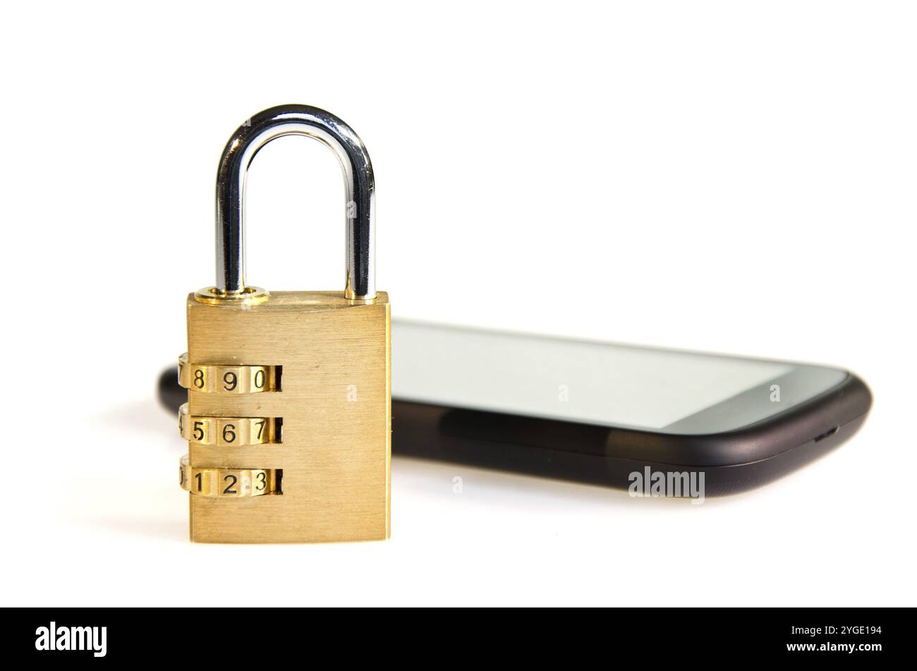Cadenas devant le smartphone Banque D'Images