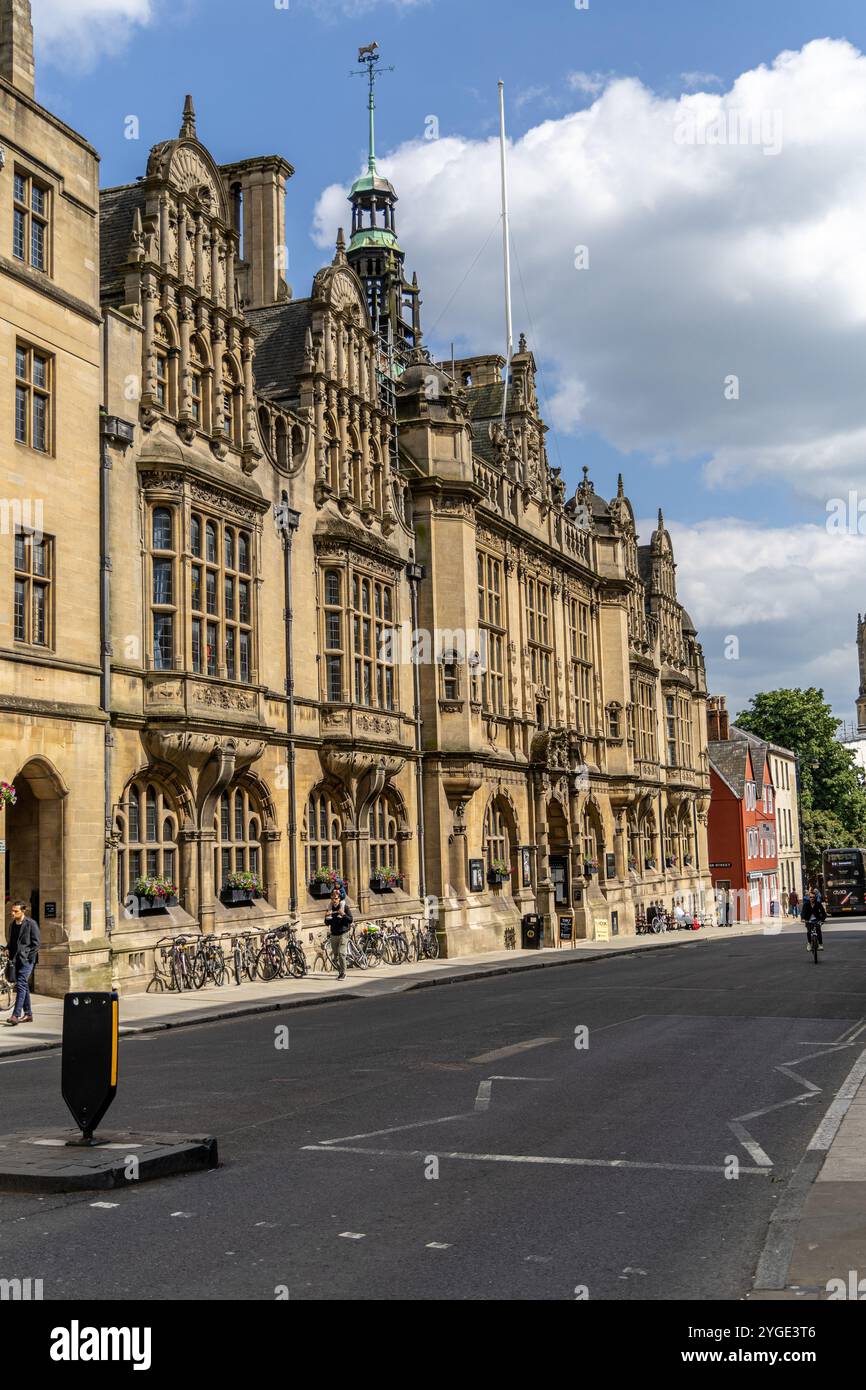 Oxford , Royaume-Uni - 5 juin 2024 : Hôtel de ville d'Oxford et siège du Conseil municipal d'Oxford. Banque D'Images