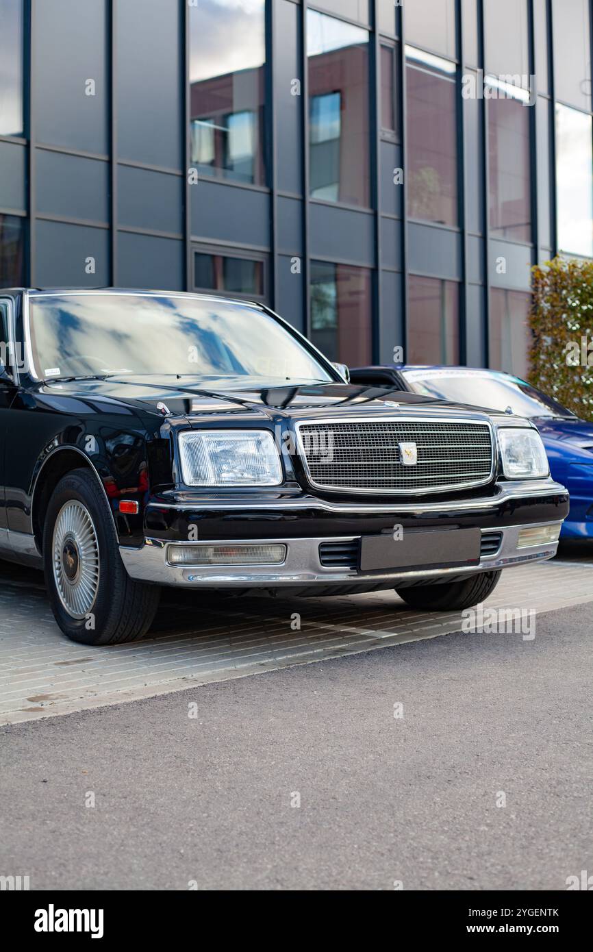 Vieux Toyota Century II vintage au salon automobile de Vilnius, Naujininkai Banque D'Images