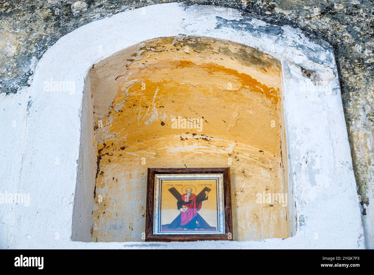 Corfu Greece,Old Town Kerkyra Palaio poli,Arseniou Street,Neighborhood Roadside Altar kandilakia,tous Saint André l'apôtre, grec orthodoxe, grec EUR Banque D'Images