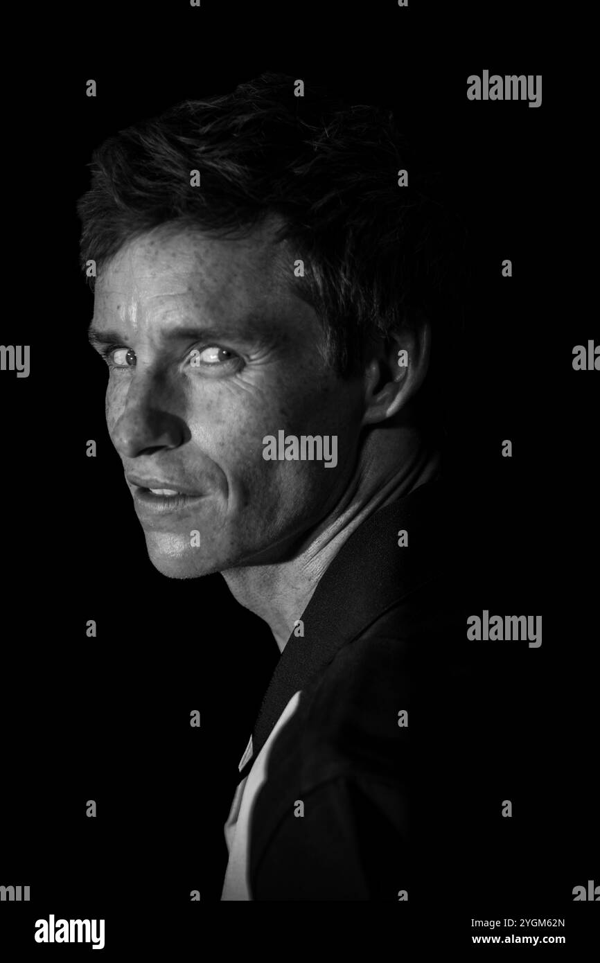 Eddie Redmayne assiste à la première photo de 'le jour du Jackal' à la Villa Wolkonsky à Rome, Italie, le 7 novembre 2024. (Photo de Luca Carlino/NurPhoto) crédit : NurPhoto SRL/Alamy Live News Banque D'Images