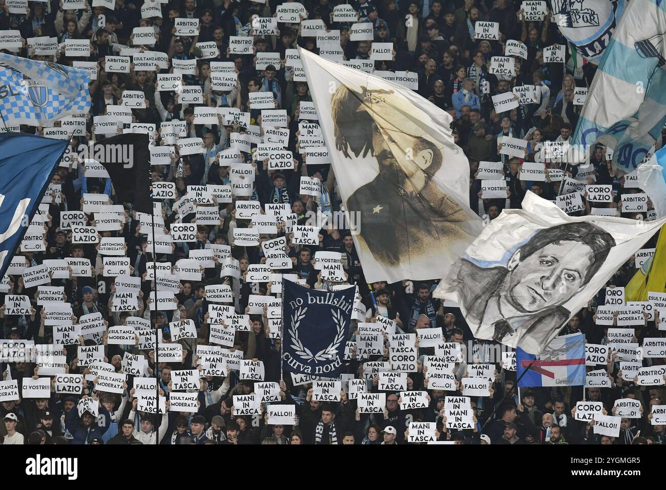 Rome, Latium. 07 novembre 2024. Les fans du Lazio lors de la ronde de qualification de la Ligue Europa - match de 4e manche entre le SS Lazio et le FC Porto au stade olympique, Italie, le 07 novembre 2024. Crédit crédit : massimo insabato/Alamy Live News Banque D'Images