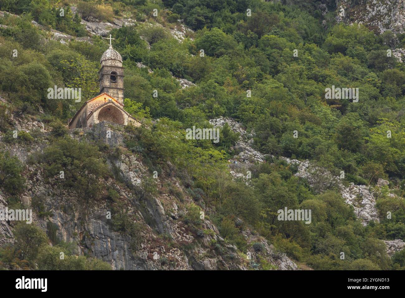 Vue panoramique sur le passage à la forteresse à Kotor, Monténégro, Europe Banque D'Images