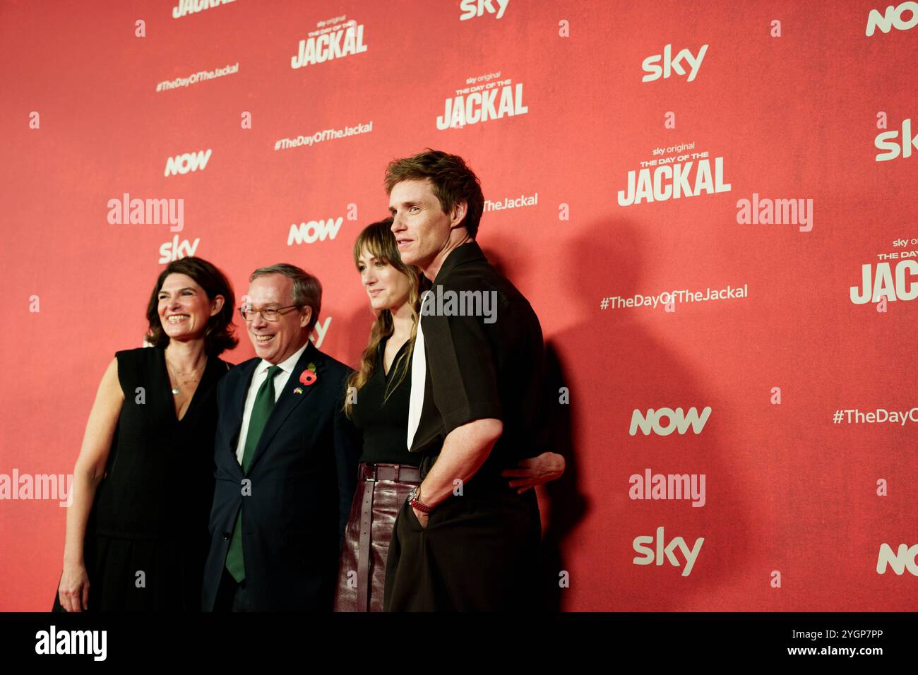 ROME, ITALIE - 07 NOVEMBRE : Eddie Redmayne assiste à la première photo de 'le jour du Jackal' à la Villa Wolkonsky le 07 novembre 2024 à Rome, Italie. ( Banque D'Images