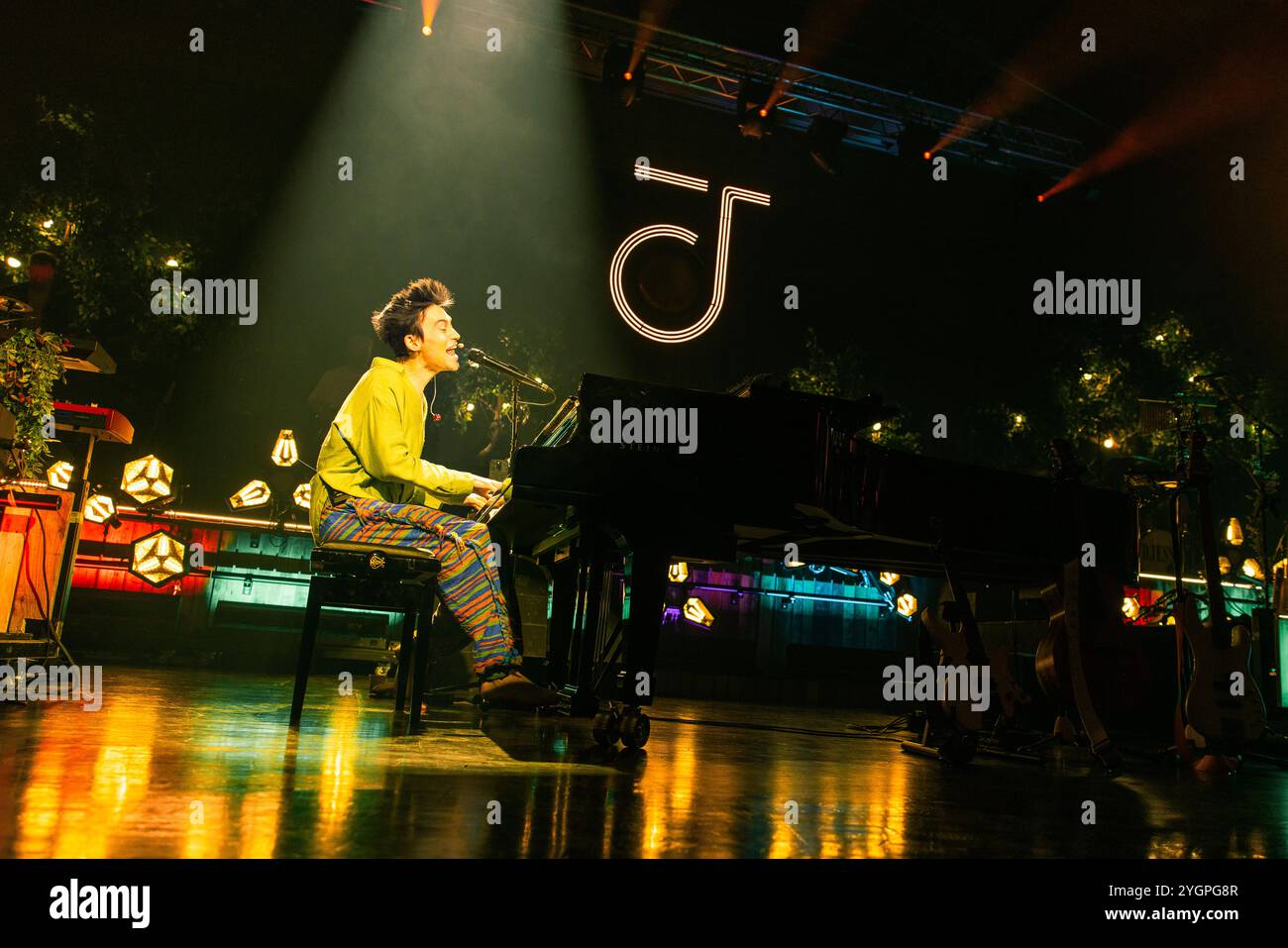 Milan, Italie, 07 novembre 2024. Le chanteur et multi-instrumentiste britannique Jacob collier se produit en concert à Alcatraz, Milan, Italie. Crédits : Maria Laura Arturi/Alamy Live News Banque D'Images