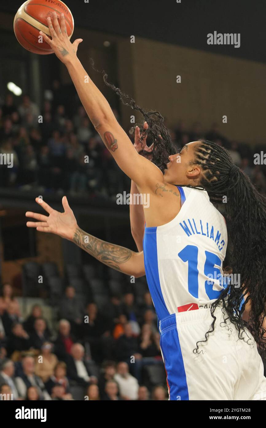 Gabby WILLIAMS DE FRANCE lors de l'EuroBasket 2025 féminin FIBA, qualifications, match de basket-ball du Groupe E entre la France et Israël le 7 novembre 2024 au Palais des Sports de Caen, France - photo Laurent Lairys /DPPI Banque D'Images