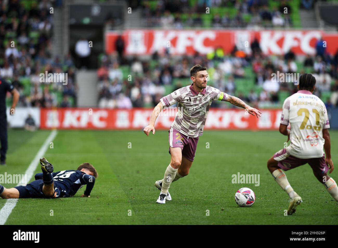 MELBOURNE, AUSTRALIE. 9 novembre 2024. Sur la photo : Sam Klein de Brisbane Roar lors du match de la 4e ronde de la Ligue A Melbourne Victory FC contre Brisbane Roar FC à AAMI Park, Melbourne, Australie. Crédit : Karl Phillipson / Alamy Live News Banque D'Images