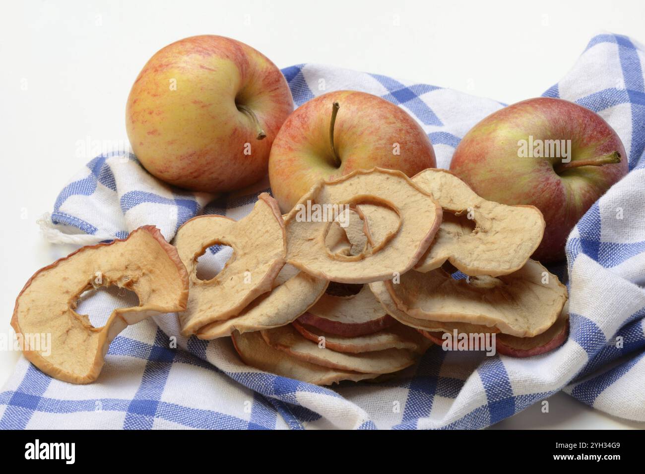 Pommes et rondelles de pommes, fruits secs Banque D'Images