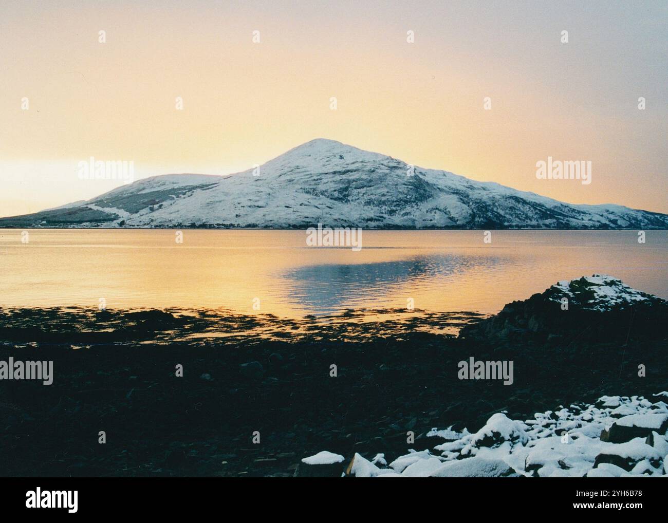 Coucher de soleil écossais dans les lochs Banque D'Images