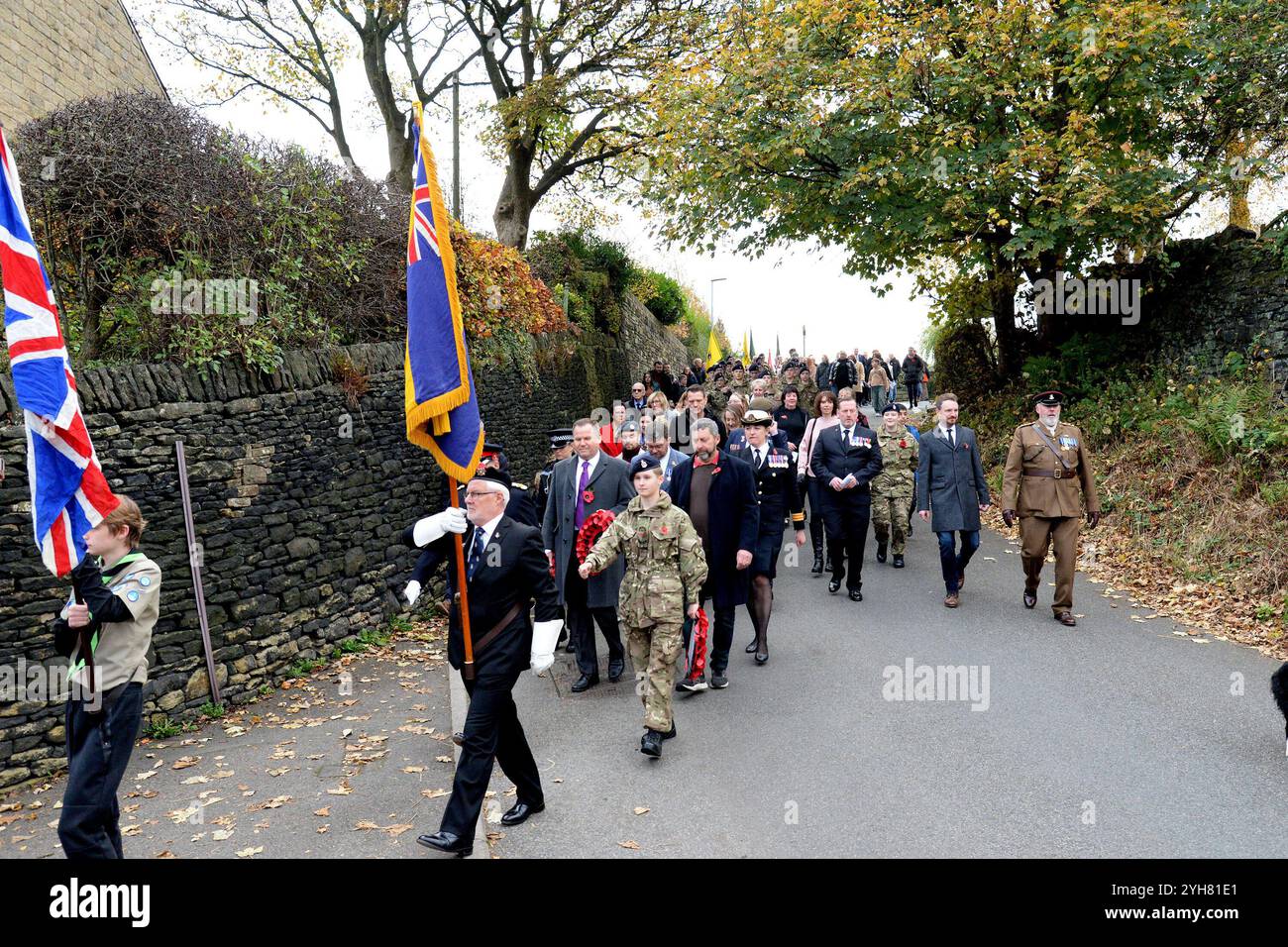 Honley, Huddersfield, Yorkshire, Royaume-Uni, 10 novembre 2024. Service du dimanche du souvenir et défilé à Honley, Huddersfield. Richard Asquith/Alamy Live News Banque D'Images