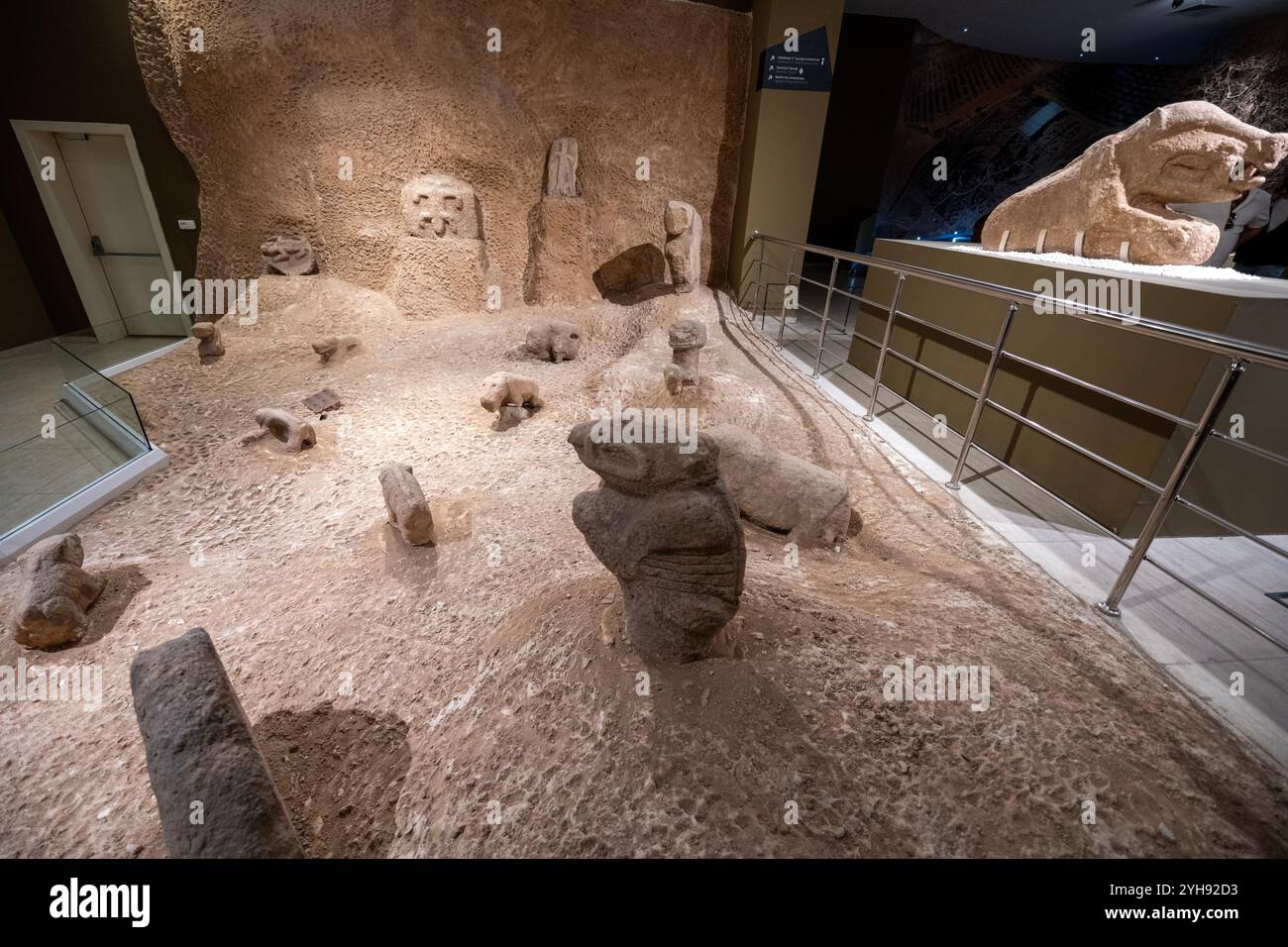 Artefacts du site néolithique de Göbeklitepe, 11 000 av. J.-C., Musée Urfa Turkiye Banque D'Images