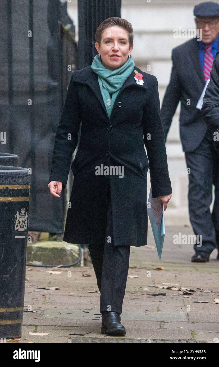 Londres, Angleterre, Royaume-Uni. 10 novembre 2024. CARLA DENYER, co-chef du Parti Vert, arrive à Downing Street avant d'assister à la cérémonie du dimanche du souvenir à Whitehall (crédit image : © Tayfun Salci/ZUMA Press Wire) USAGE ÉDITORIAL SEULEMENT! Non destiné à UN USAGE commercial ! Crédit : ZUMA Press, Inc/Alamy Live News Banque D'Images