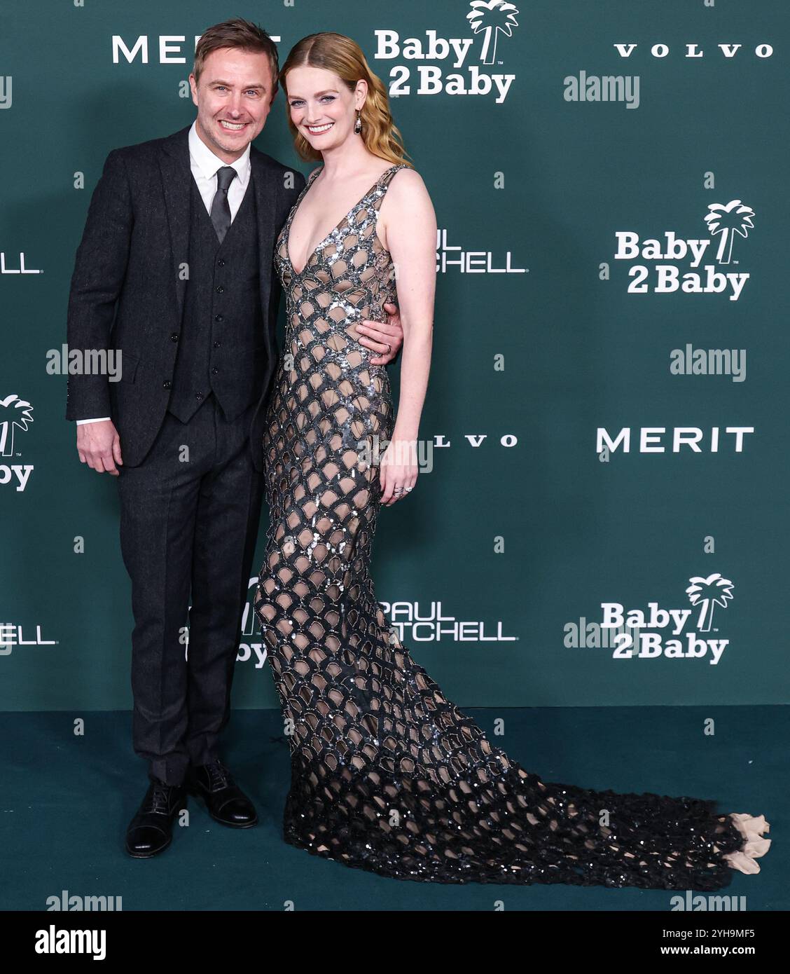 WEST HOLLYWOOD, LOS ANGELES, CALIFORNIE, États-Unis - NOVEMBRE 09 : Chris Hardwick et sa femme Lydia Hearst arrivent au Gala Baby2Baby 2024 présenté par Paul Mitchell au Pacific Design Center le 9 novembre 2024 à West Hollywood, Los Angeles, Californie, États-Unis. (Photo de Xavier Collin/image Press Agency) Banque D'Images