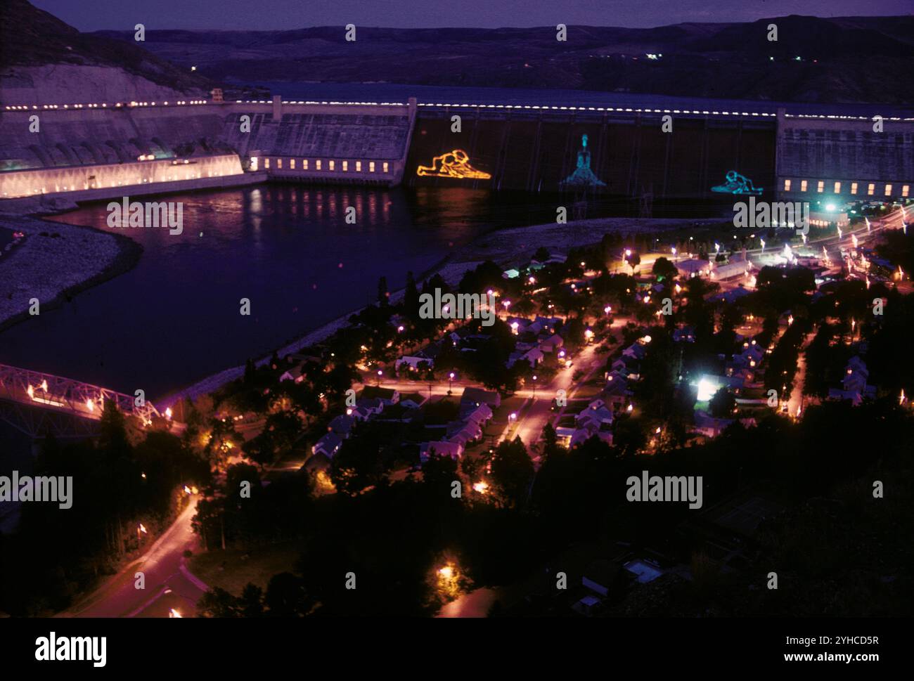 Laser light show at Grand Coulee Dam, Washington. Banque D'Images