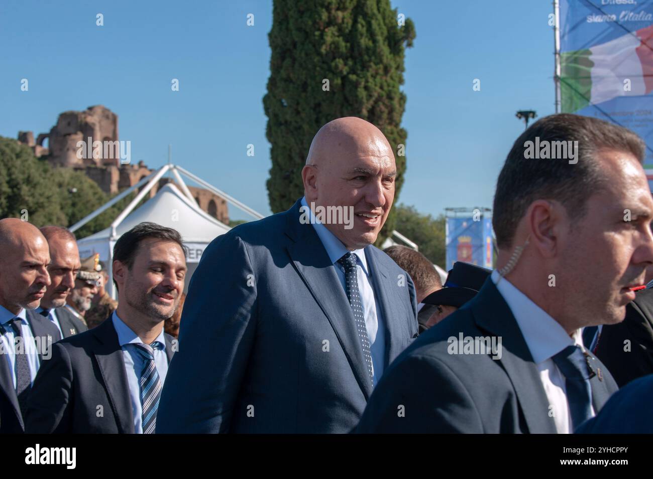 01 novembre 2024 - Rome, Italie : Villaggio della Difesa, Circo Massimo. Photo Ministre de la Défense Guido Crosetto © Andrea Sabbadini Banque D'Images