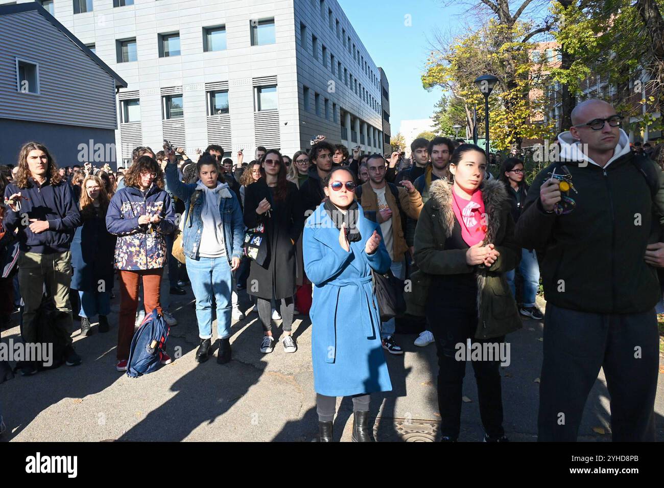 News - souvenir de Giulia Cecchettin la minute de bruit pour Giulia lors du souvenir de Giulia Cecchettin, News à Padoue, Italie, 11 novembre 2024 Département d'ingénierie de l'information de Padoue Italie Copyright : xSimonexPiccirillix/xLiveMediax LPN 1608422 Banque D'Images