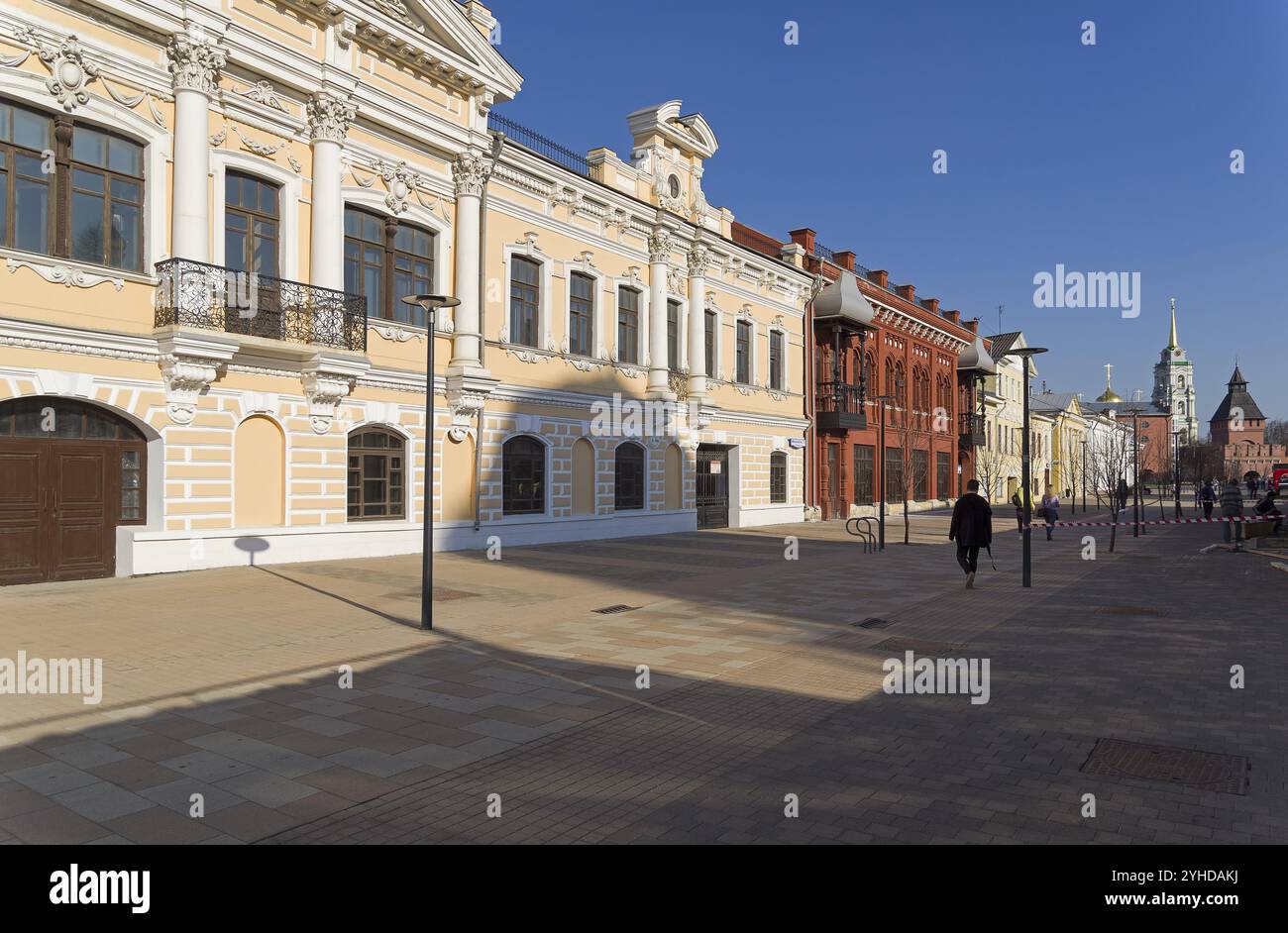 Toula, Russie, 24 avril 2019 : rue Metallistov, une rue piétonne dans le centre-ville de Toula, Russie. Fin avril. Jour ensoleillé, Europe Banque D'Images