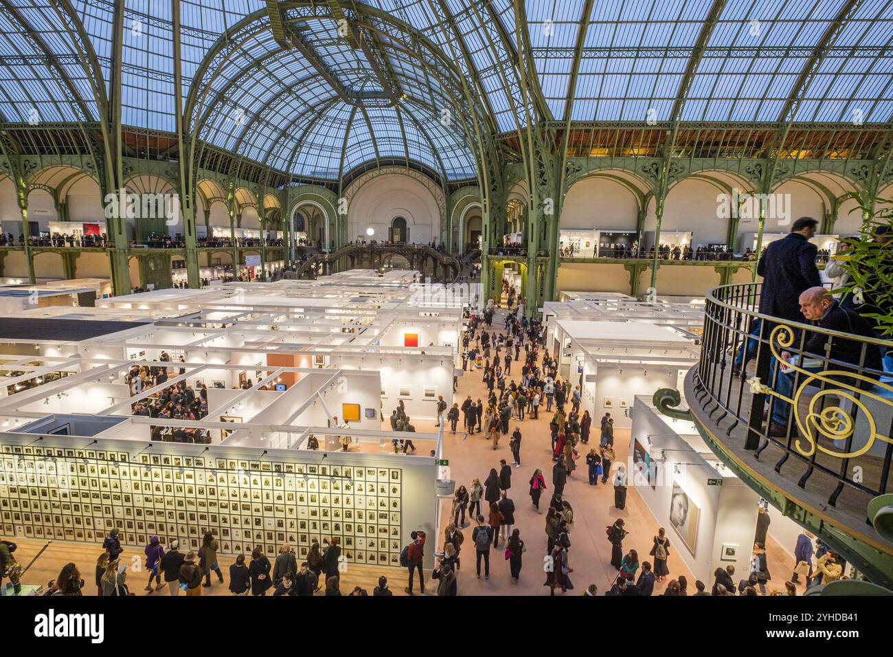 FRANCE. PARIS (75) (8ÈME ARRONDISSEMENT) PARIS PHOTO 2024. L'ÉVÉNEMENT CULTUREL 'PARIS PHOTO', DE RETOUR AU GRAND PALAIS EN 2024 Banque D'Images