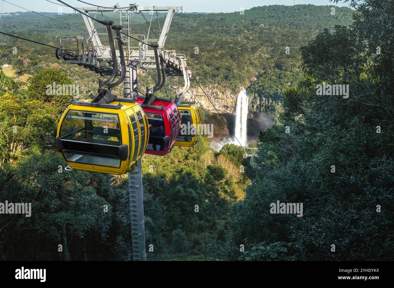 Téléphériques de Parques da Serra et cascade de Caracol - Bondinhos Aéreos Parques da Serra - Canela, Rio Grande do Sul, Braz Banque D'Images