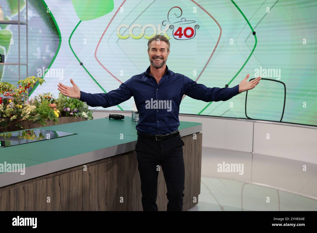 Napoli, Italie. 11 novembre 2024. Napoli 11 novembre 2024, studi televisivi Rai programma Cook40 condotto da Flavio Montrucchio. (Photo de Alessandro Garofalo/Lapresse) crédit : LaPresse/Alamy Live News Banque D'Images
