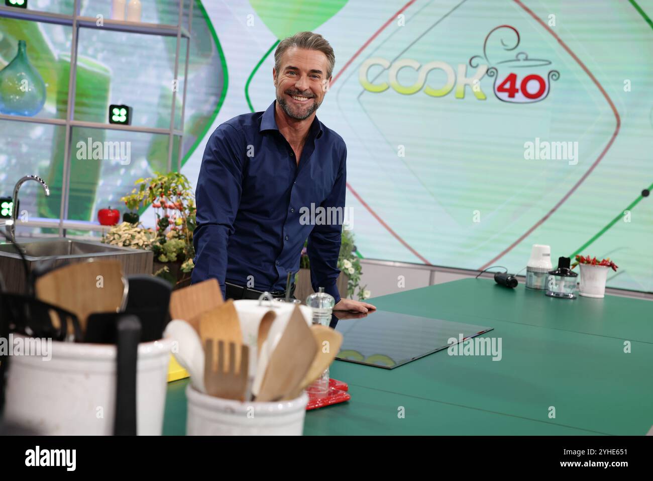 Napoli, Italie. 11 novembre 2024. Napoli 11 novembre 2024, studi televisivi Rai programma Cook40 condotto da Flavio Montrucchio. (Photo de Alessandro Garofalo/Lapresse) crédit : LaPresse/Alamy Live News Banque D'Images