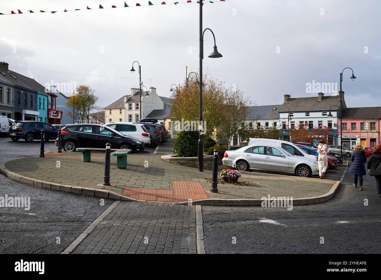 parking au milieu du carndonagh de diamant, comté de donegal, république d'irlande Banque D'Images