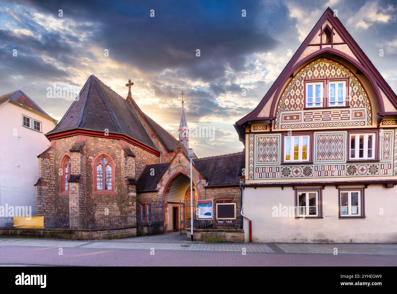 Hôpital Catholique Église de Joseph et Centre familial dans le centre-ville de Bensheim, Bergstrasse, Allemagne - Katholische Hospitalkirche préparé Joseph un Banque D'Images