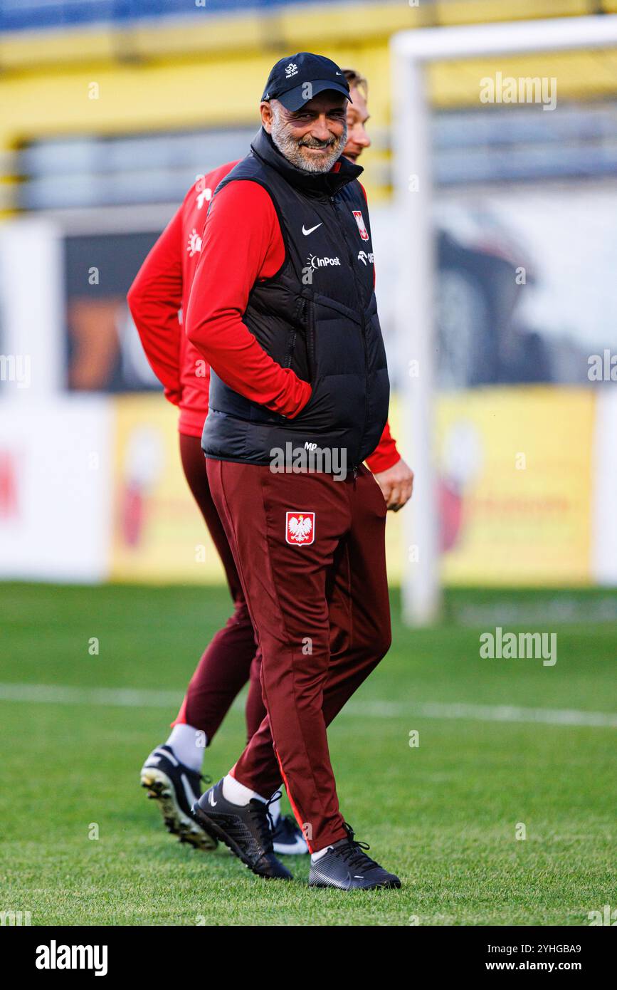 Gondomar, Portugal. 11 novembre 2024. Michal Probierz (Pologne) vu lors de la première journée d'entraînement du camp de l'équipe nationale polonaise avant le match contre le Portugal à l'Estadio de Sao Miguel. Crédit : SOPA images Limited/Alamy Live News Banque D'Images